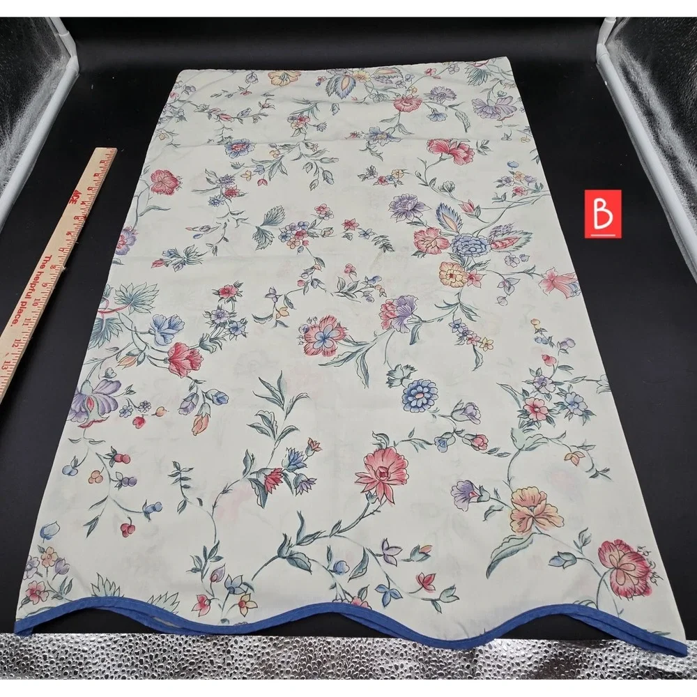 Pr Laura Ashley Pink Blue Floral Standard Pillowcases‎ One W/Manufacturer Flaw